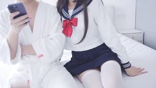 米胡桃-援交日记1：每次穿白丝JK水手服，都被狠狠地无套爆操+中出内射