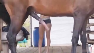 罕见人兽大战纹身女郎大战50CM马屌
