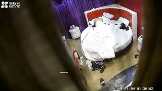 2021-11-3最新流出萤石云酒店情趣圆床摄像头