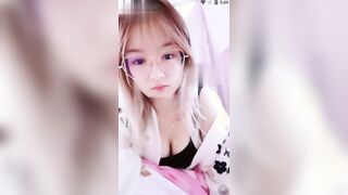 戴眼镜的学生妹宿舍直播小学妹雪儿这是你们的菜