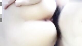 【父女乱伦】白虎高中生惨遭爸爸开苞